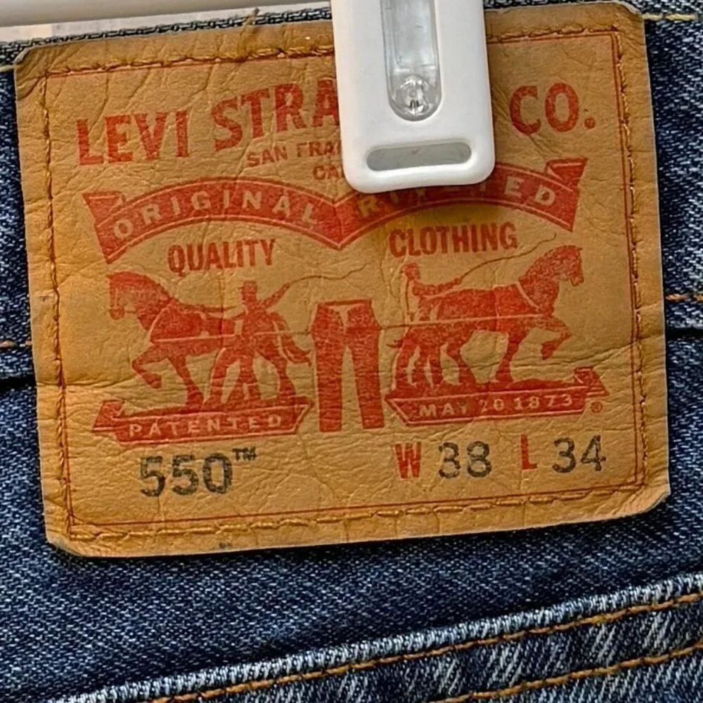 Vintage Y2K Levi's 550 Denim Jeans Size 38 x 34
